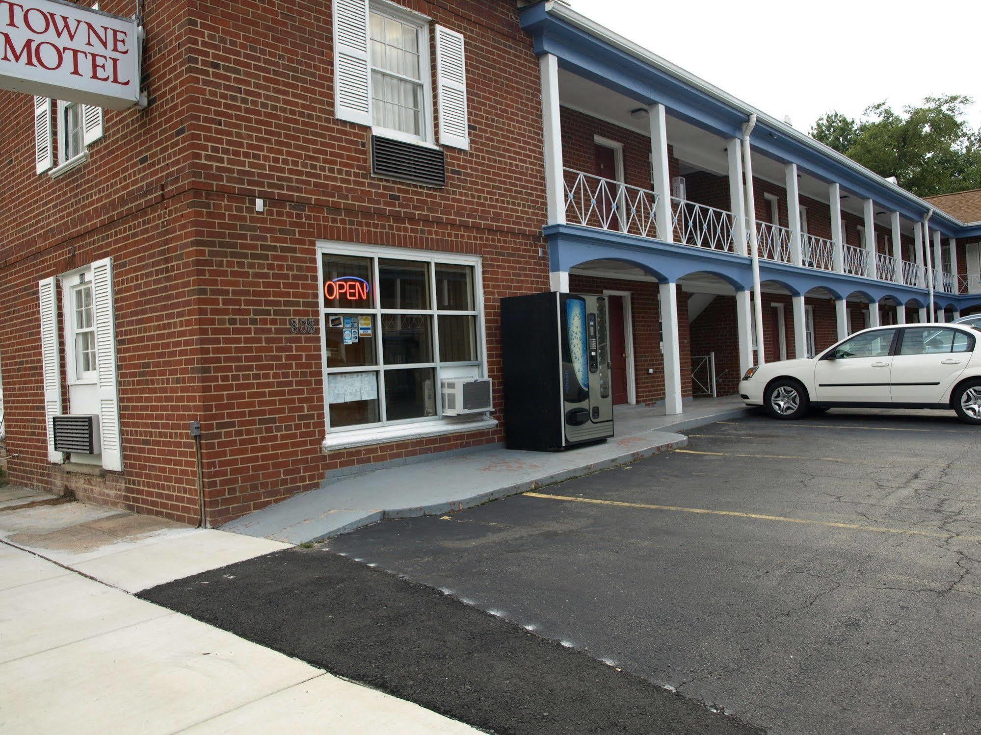 Towne Motel الإسكندرية، فيرجينيا المظهر الخارجي الصورة